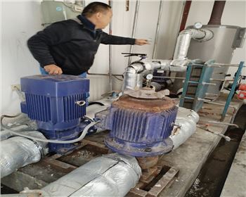 四川中央空調(diào)維?，F(xiàn)場